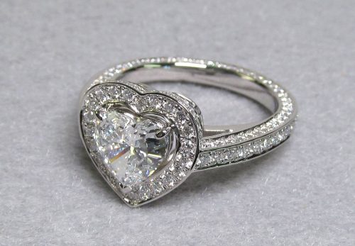 ハートダイヤモンドのリング画像